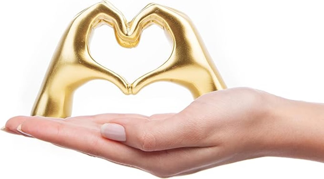 heart hands sculpture decor